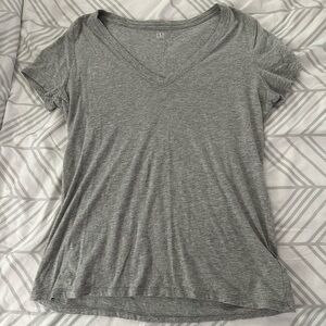 GAP tshirt
